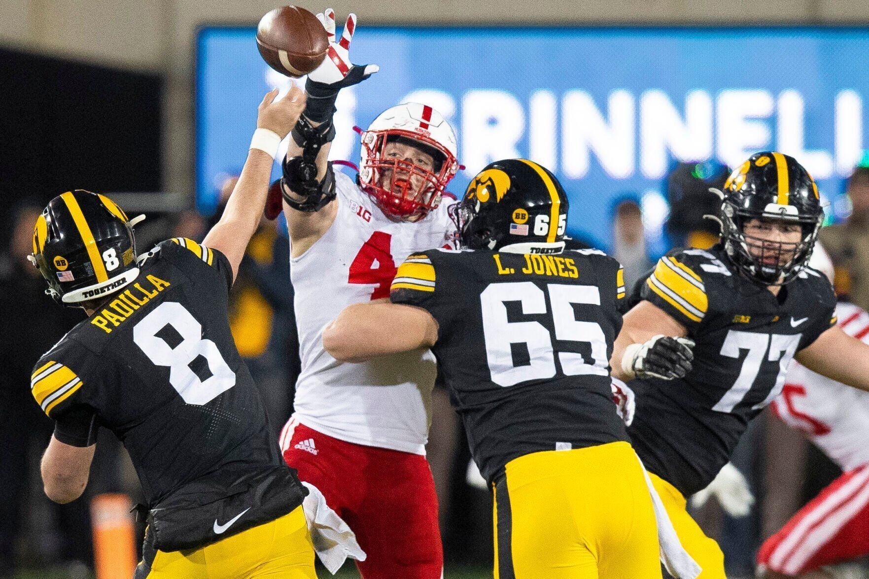 Nebraska vs Iowa
